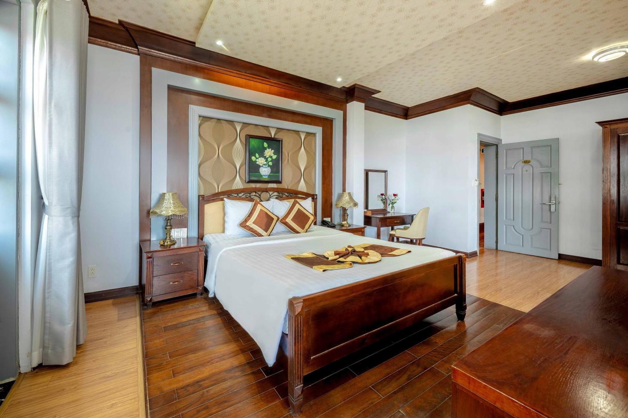Rembrandt Hotel Nha Trang Buitenkant foto