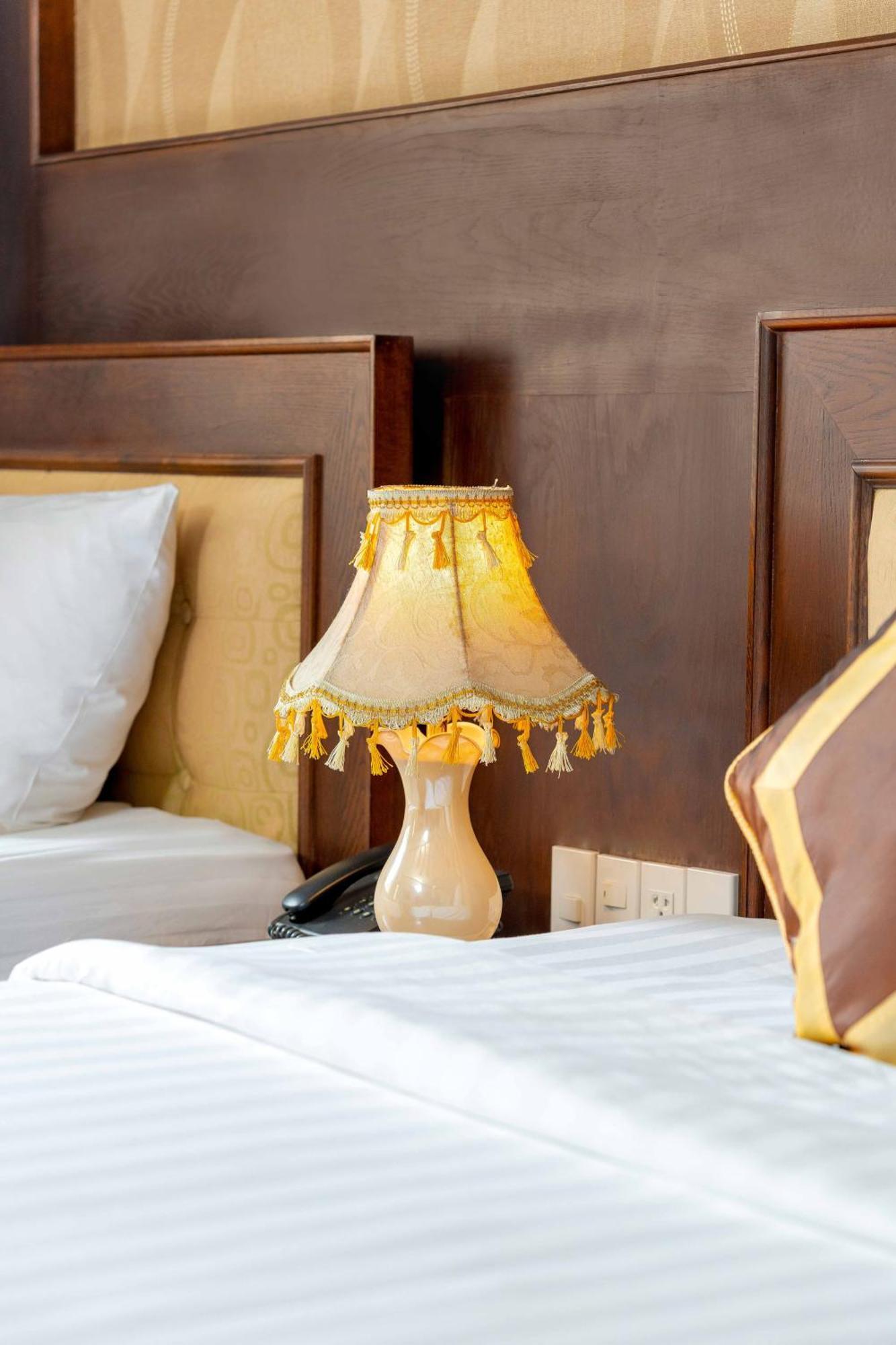 Rembrandt Hotel Nha Trang Buitenkant foto