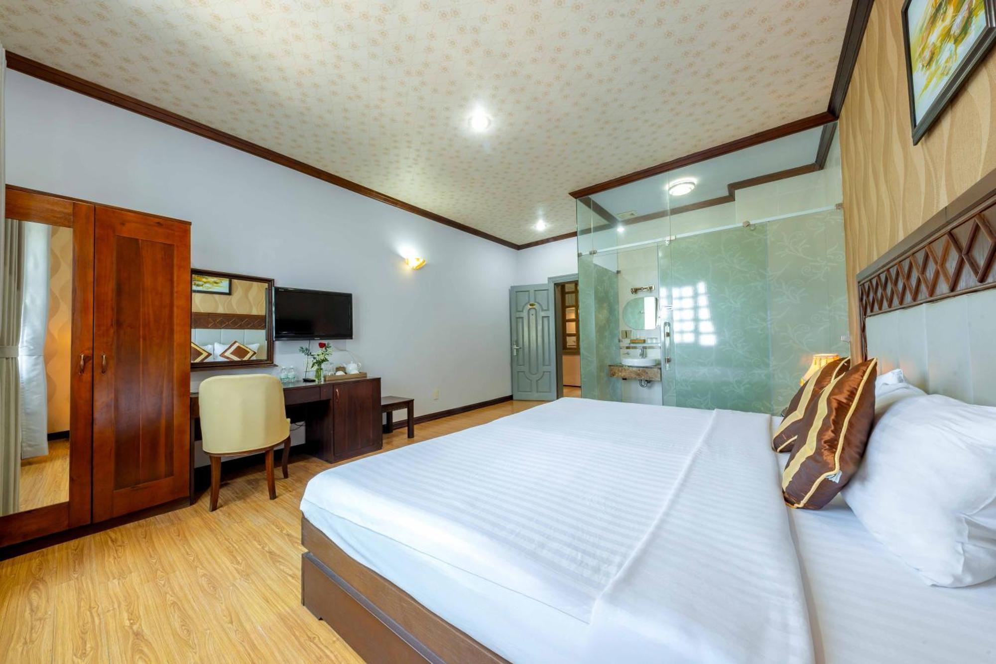 Rembrandt Hotel Nha Trang Buitenkant foto