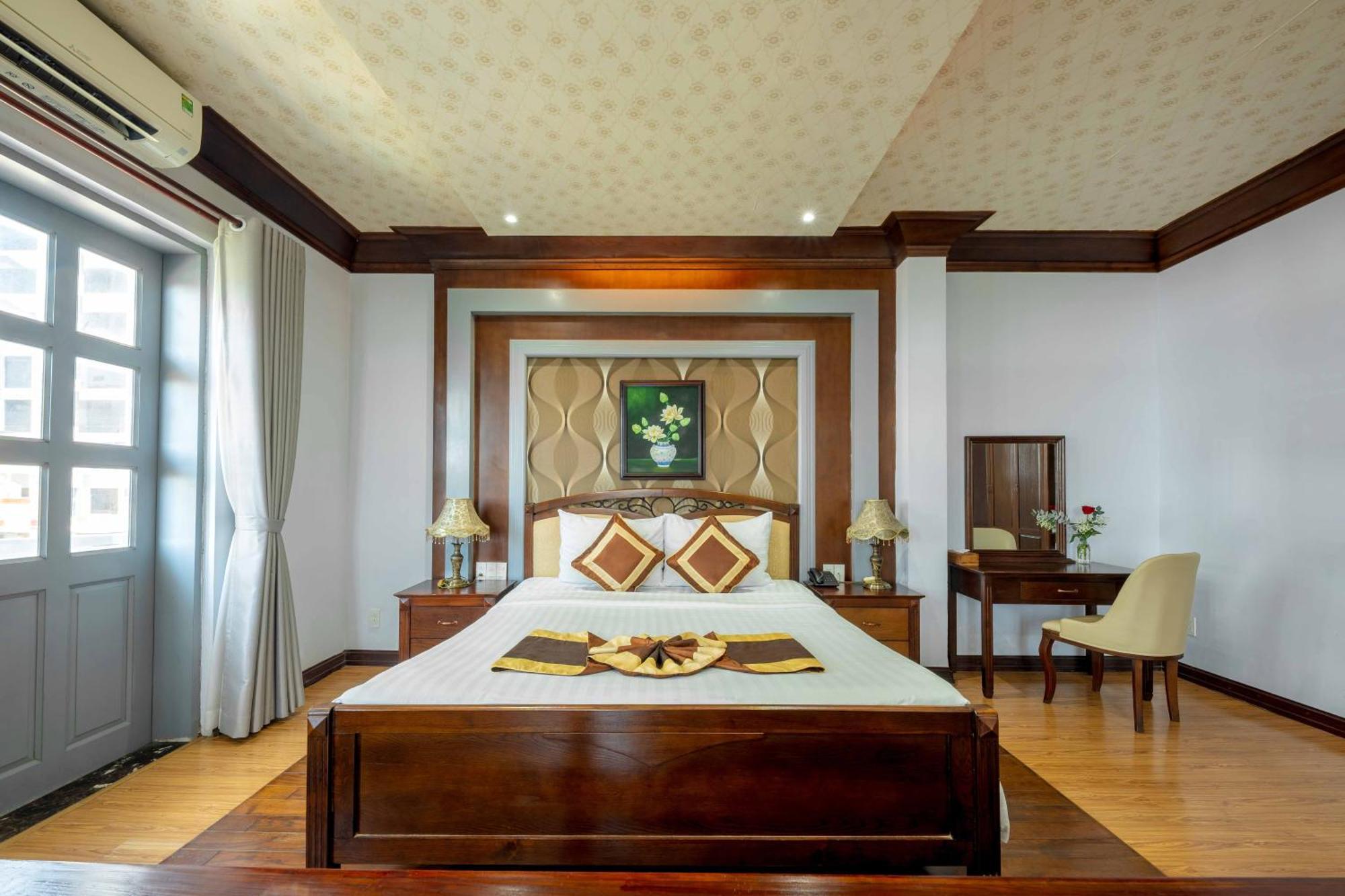 Rembrandt Hotel Nha Trang Buitenkant foto